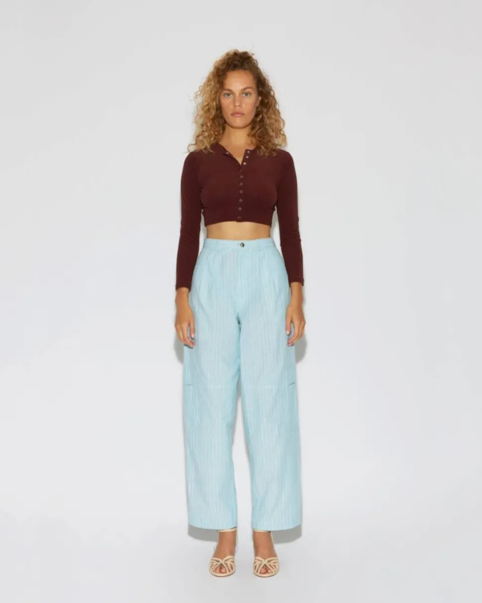 top_lili_smoth_roseanna_0.webp TOP LILI SMOTH ROSEANNA